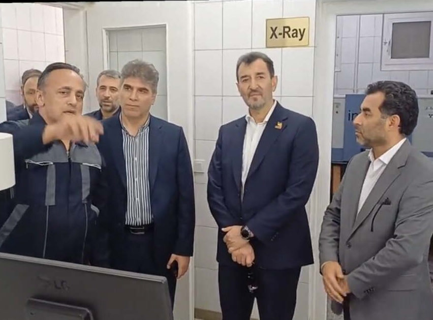 بازدید رئیس هیأت عامل ایمیدرو از مرکز تحقیقات مواد معدنی غرب کشور 1405.07.24