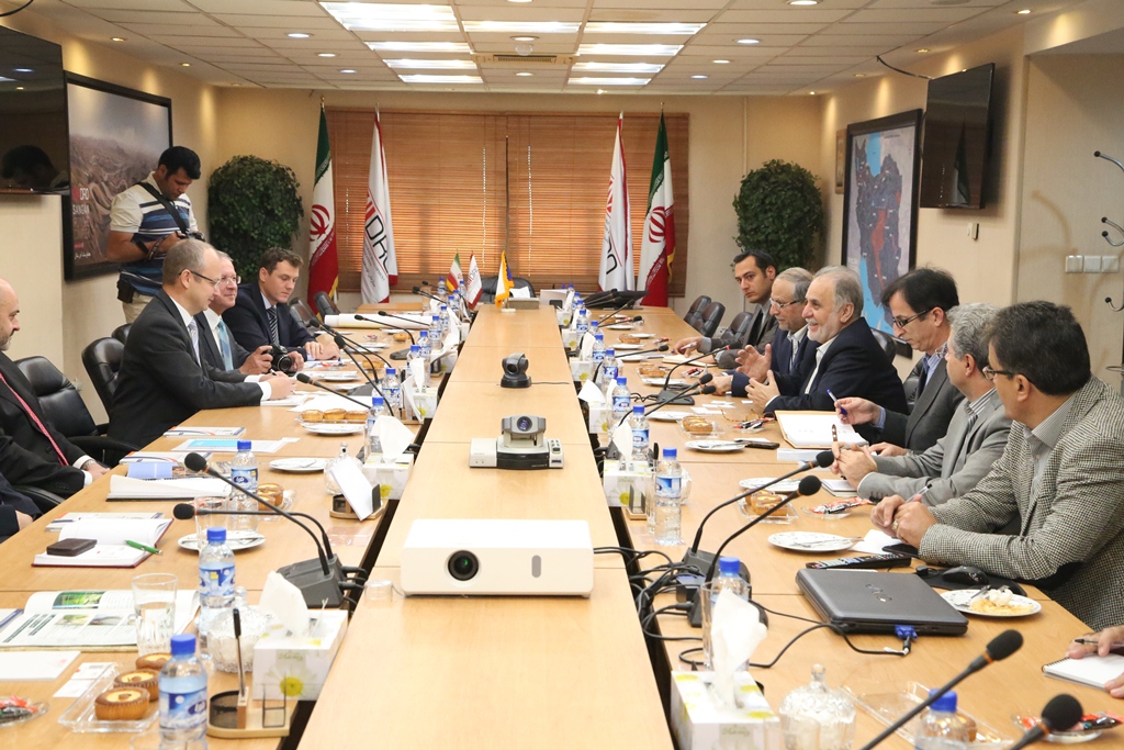 چک،&zwnj; خواهان همکاری با ایران در بخش ماشین آلات معدنی شد