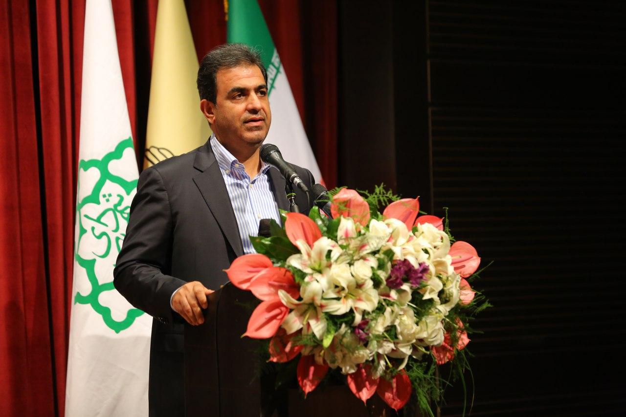 غریب پور: با راه اندازی مسیر سنگان &ndash; بافق، 40 درصد از حمل ریلی کشور از سنگان انجام می شود