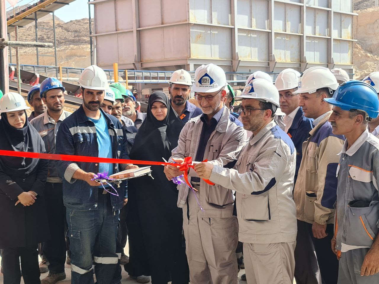 موثقی نیا طرح های توسعه مجتمع سرب نخلک را افتتاح کرد /پروژه استخراج مکانیزه معدن و کارخانه جدید تولید کنسانتره سرب از طرح های شاخص &laquo; نخلک&raquo; هستند