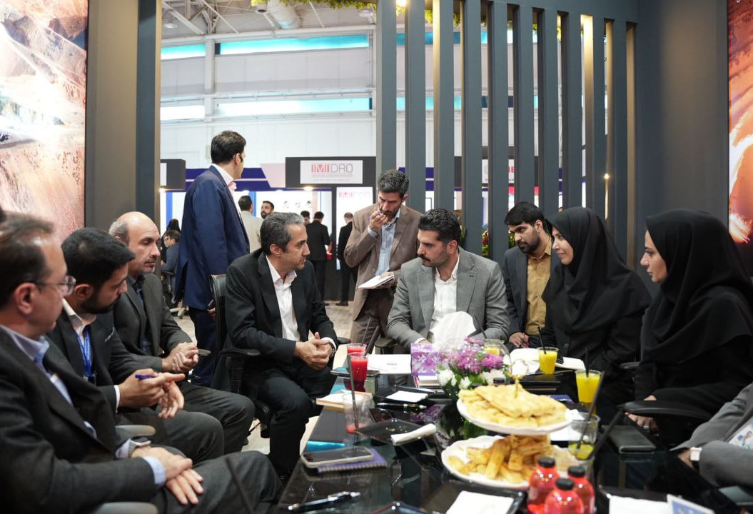 تاکید احمدنیا رئیس اطلاع رسانی شورای اطلاع رسانی دولت بر تقویت ساختار روابط عمومی ها