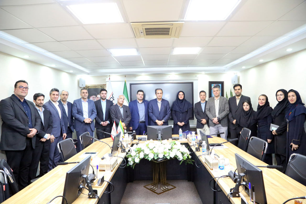 ‎In a friendly meeting with the public relations personnel of IMIDRO on the occasion of the "International Public Relations and Communication Day: