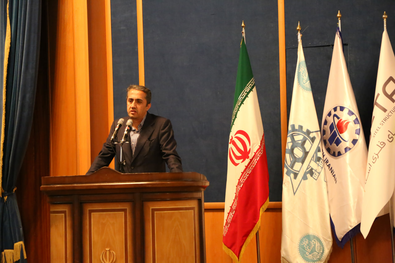 Aghajanlou:‎the universities effective role in the growth of Chain Complexity coefficient and the Production of Various Products‎/ Innovation and productivity growth are essential requirements for mine and mineral industries.