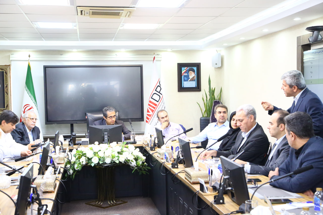 In a meeting attended by Managing Directors of major mine &mining industries companies