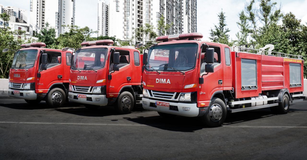 تحویل 6 دستگاه کامیون آتش نشانی به واحدها و مجتمع های ایمیدرو