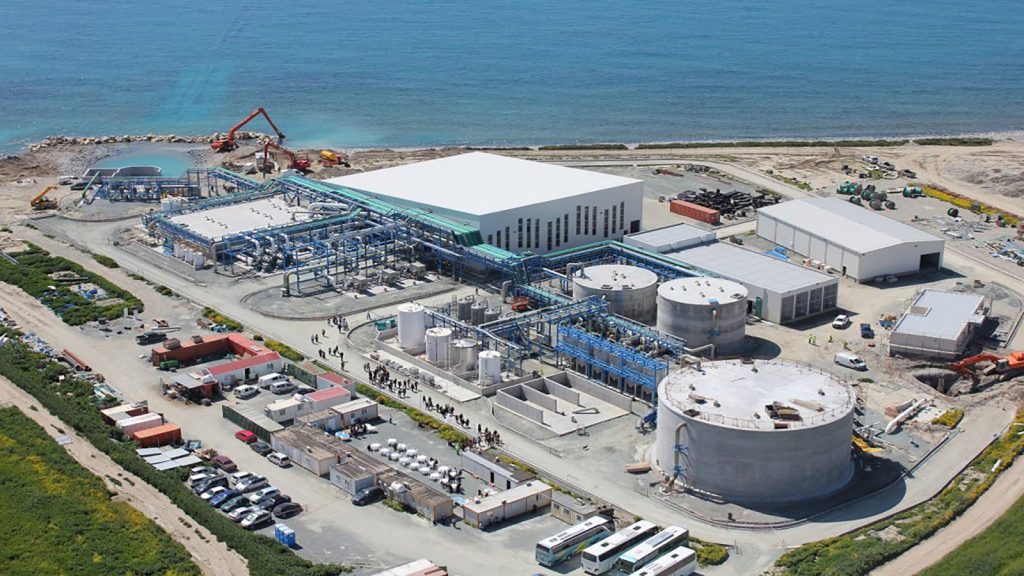 The second unit’s operation of the largest seawater desalination complex in Iran under the leadership of IMIDRO / WASCOs desalination capacity increased to 400,000 cubic meters per day