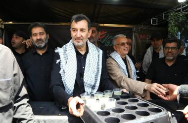 خدمت&zwnj;رسانی به میهمانان مراسم وداع با رهبر شهید با حضور ریاست هیات عامل ایمیدرو 1405.04.16